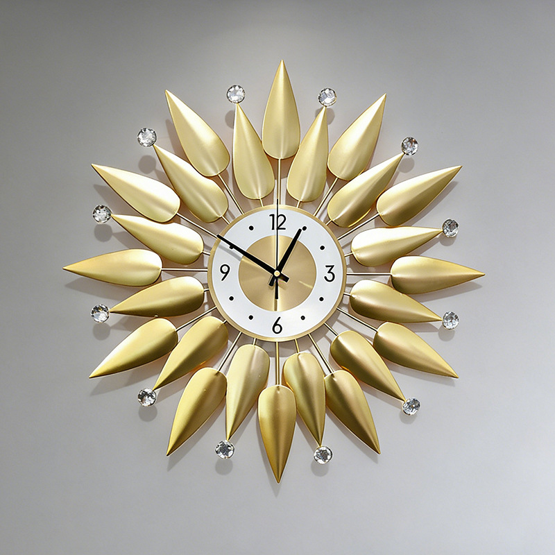 Luxury Wall Clock Metal Wall C - Luxury Lifestyle Gifts recension och pris
